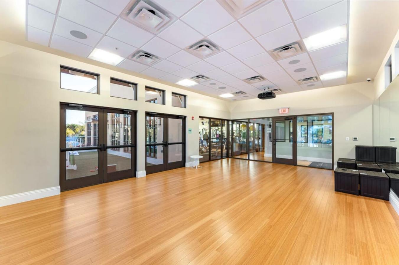 Upstay - Solara Retreat W Pool And Hot Tub Holiday home *